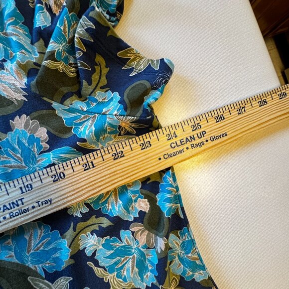 JM Collections Oaklyn Ornate Print Top Womens 3X Navy Turquoise Floral Silky - Picture 5 of 9